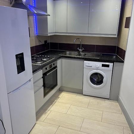 Cosy Serviced 1 Bedroom Apartment In London Exterior foto